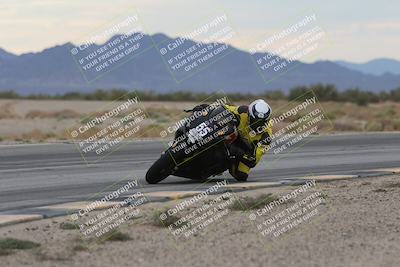 media/Sep-21-2025-Race Pace (Sun) [[98bf33ef95]]/Verified/5-Turn 15 Inside (930am)/